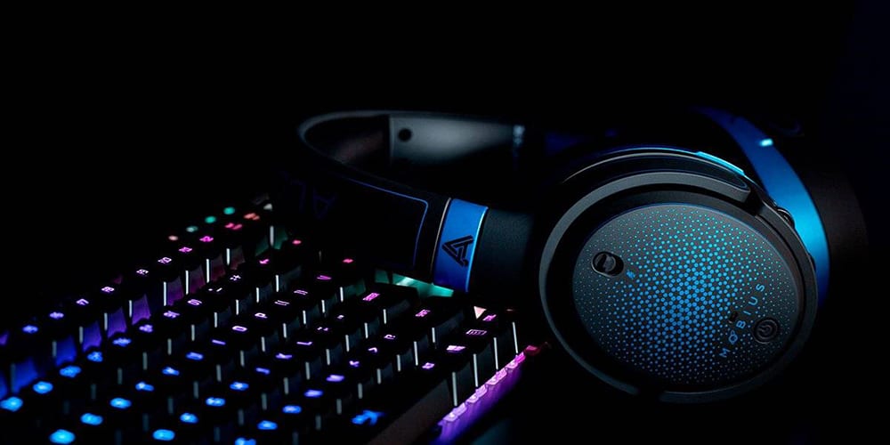 audeze mobius gaming headphones