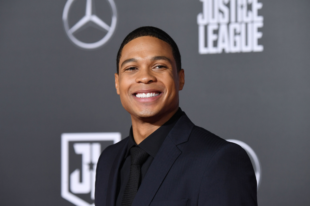 Ray Fisher discussed